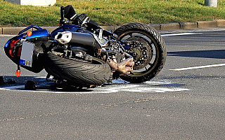 Śmiertelny wypadek pod Kętrzynem. Nie żyje motocyklista